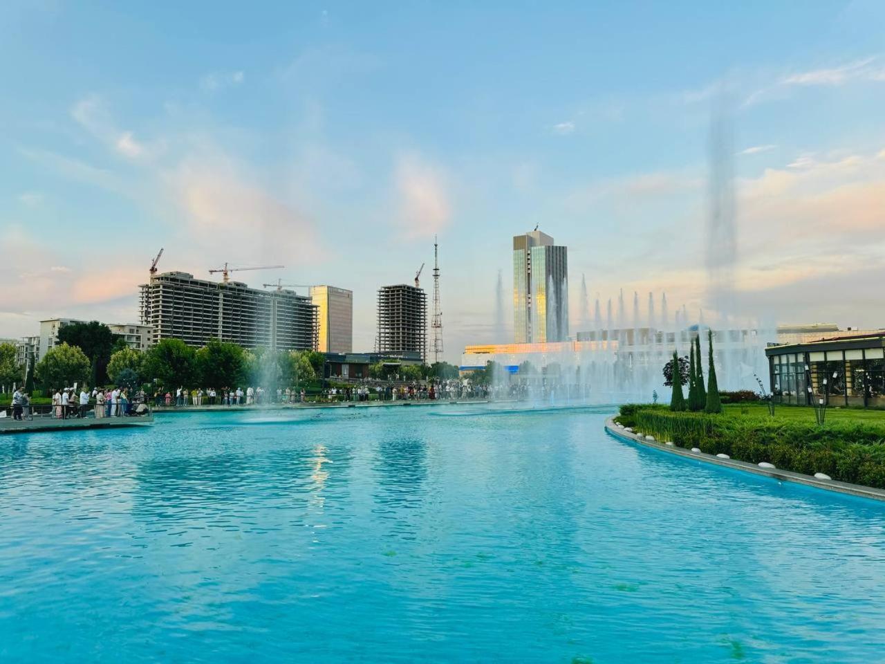 Boulevard Tashkent City Exterior foto